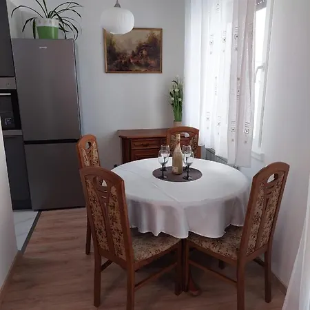 Apartment Buga *